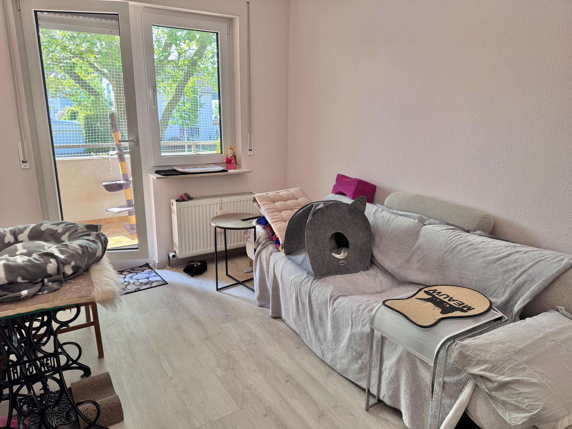 RUHIGE LAGE, EINBAUK&Uuml;CHE, KLEINER GARTEN, GARAGE